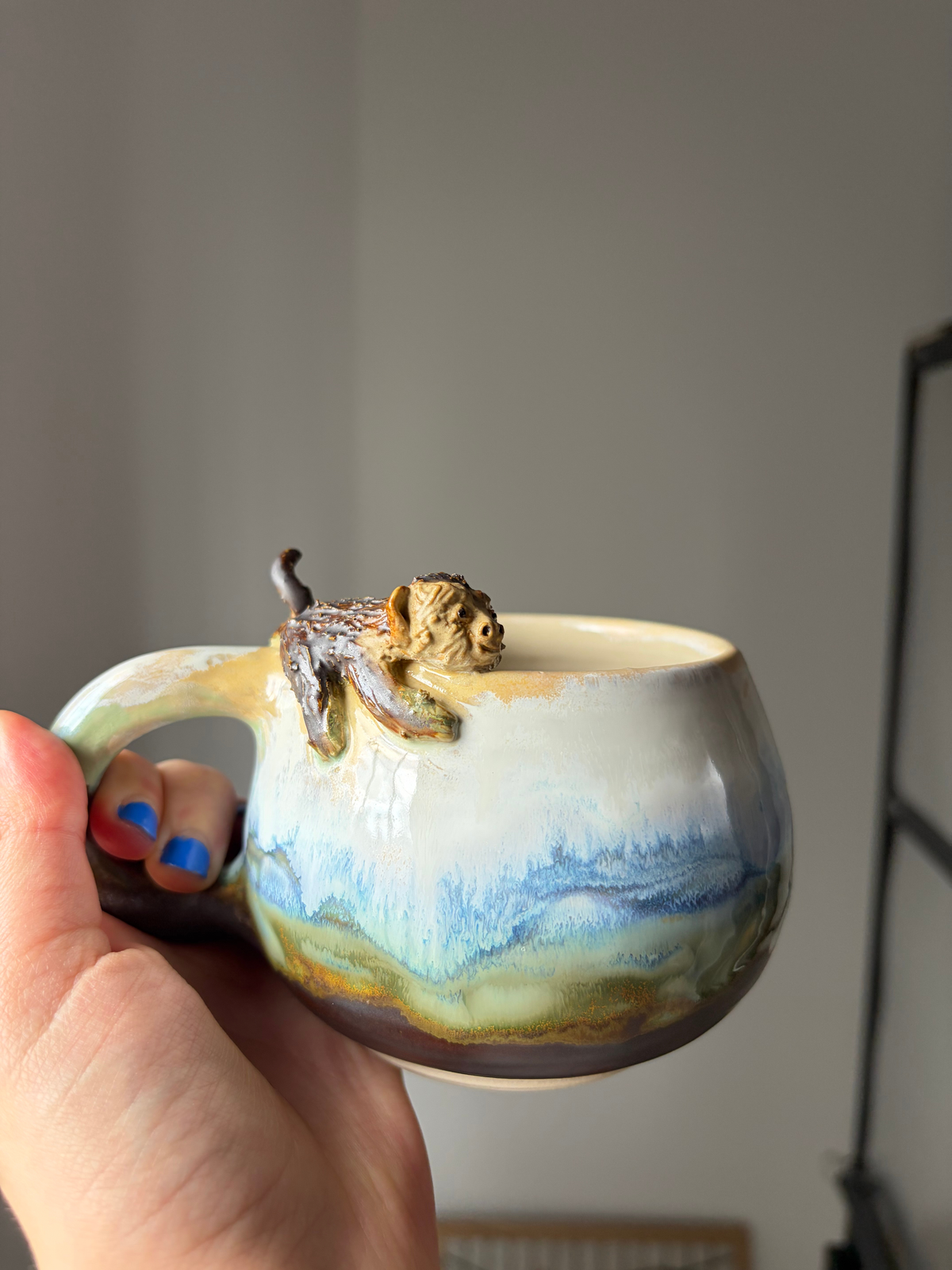 Taza mono